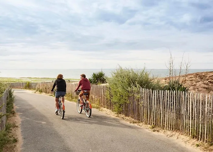Charmante Maisonnette Avec Piscine, Proche Et Commerces A Sur - Fr-1-357-303 Apartment La Tranche-sur-Mer